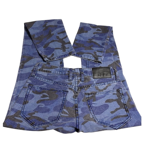 HOT TOPIC RUDE MENS BLUE CAMOUFLAGE SKINNY JEANS 28x32 EUC - Picture 3 of 9